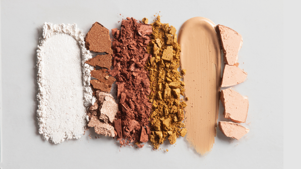 Comment se maquiller quand on a de l'acné ?