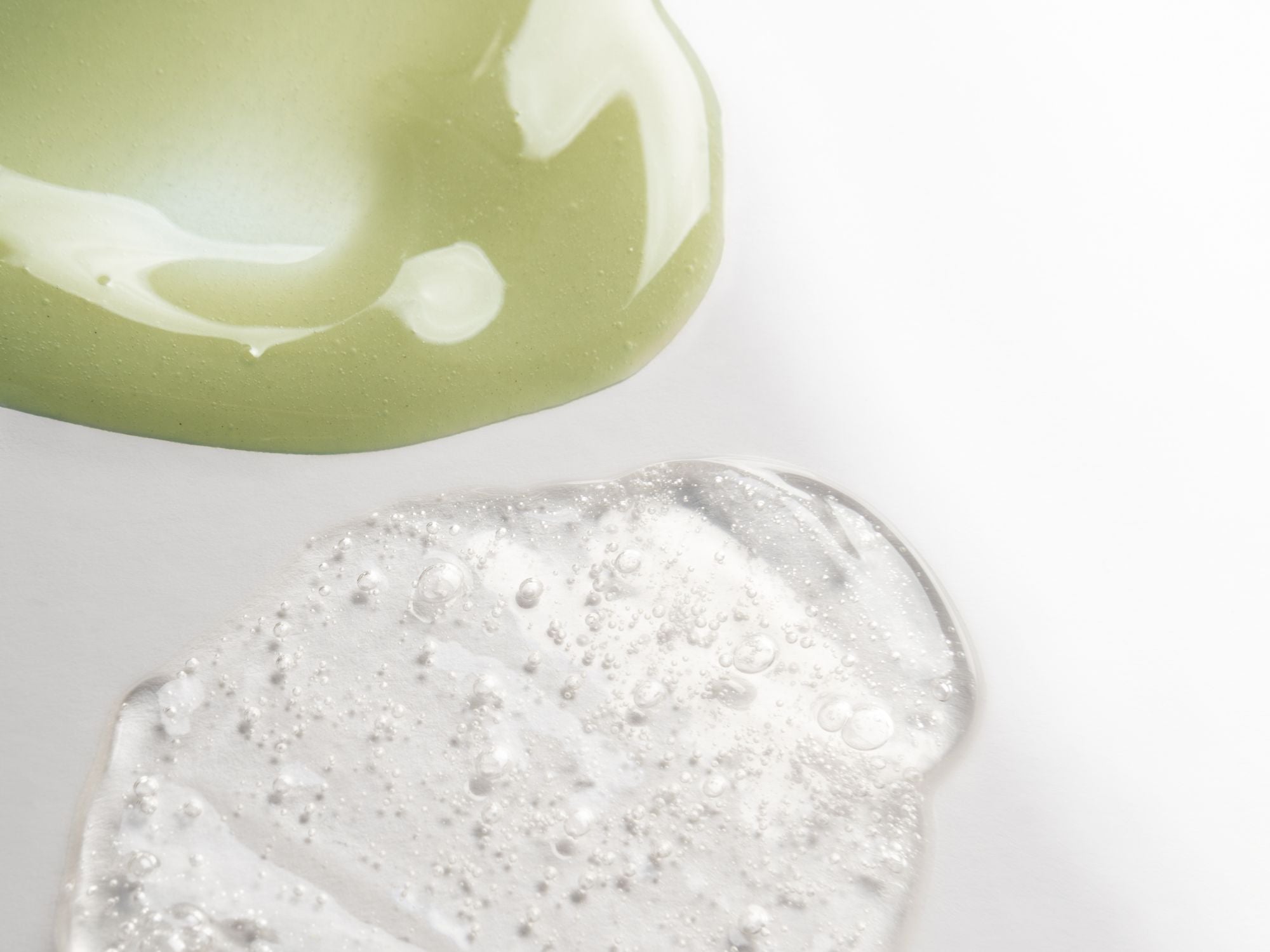 Routine Acné : Less is More ! - Skin & Out