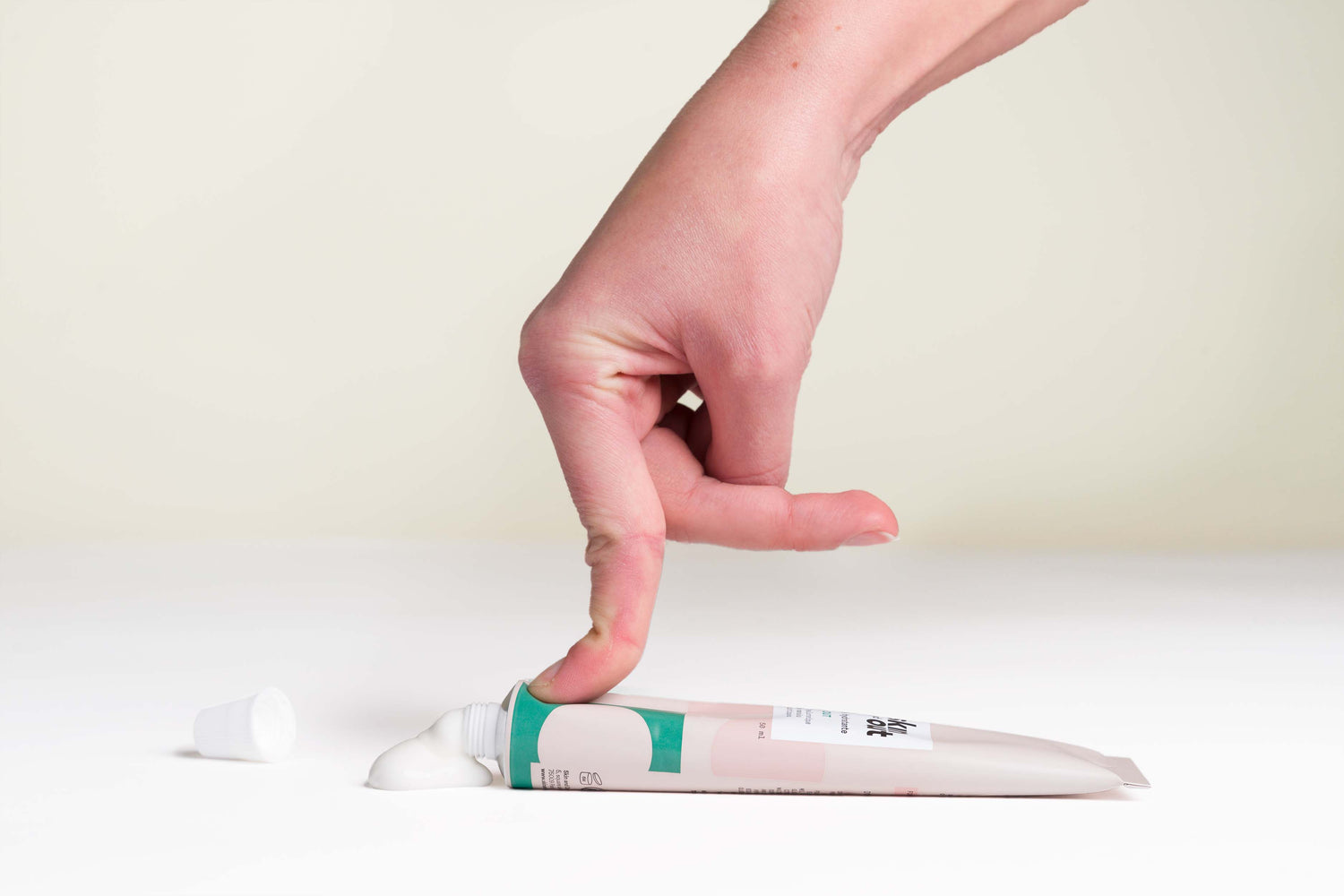Assécher ses boutons pour traiter l’acné : Mythe ou réalité ?