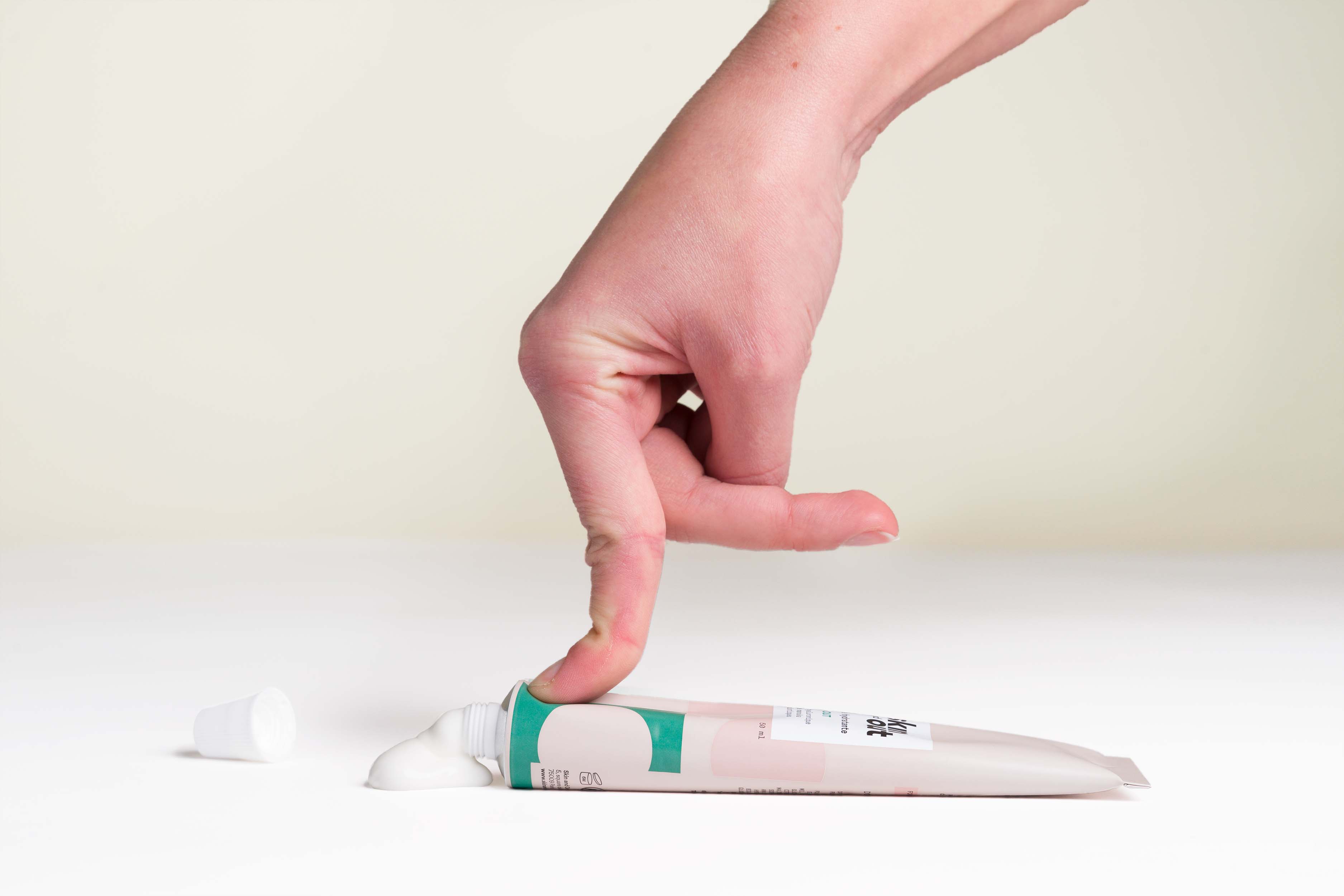 Assécher ses boutons pour traiter l’acné : Mythe ou réalité ?